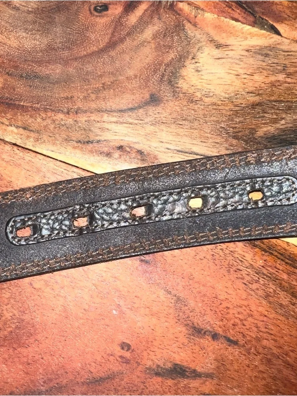 Ariat Distressed Brown Leather Belt Contrast Stitch Western 32